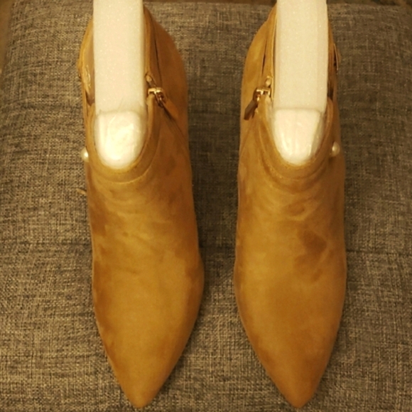 Coutgo Pointed Toe Pearl  Buckle Stiletto Faux Suede Booties Rust Tan Size 8.5 - Picture 5 of 11